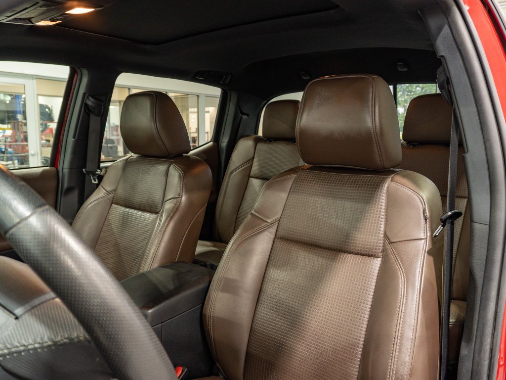 Used 2019 Toyota Tacoma Limited AWD/4WD image 12