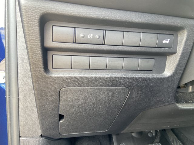 Used 2023 Mitsubishi Outlander SE FWD image 40