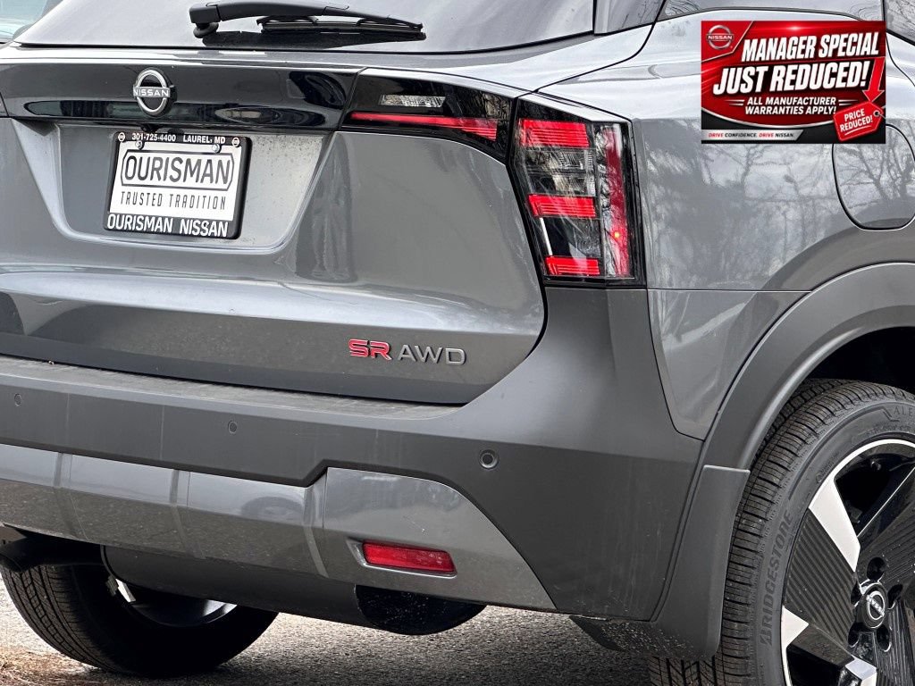 New 2025 Nissan Kicks SR w/ Interior Electronics Package AWD/4WD image 6