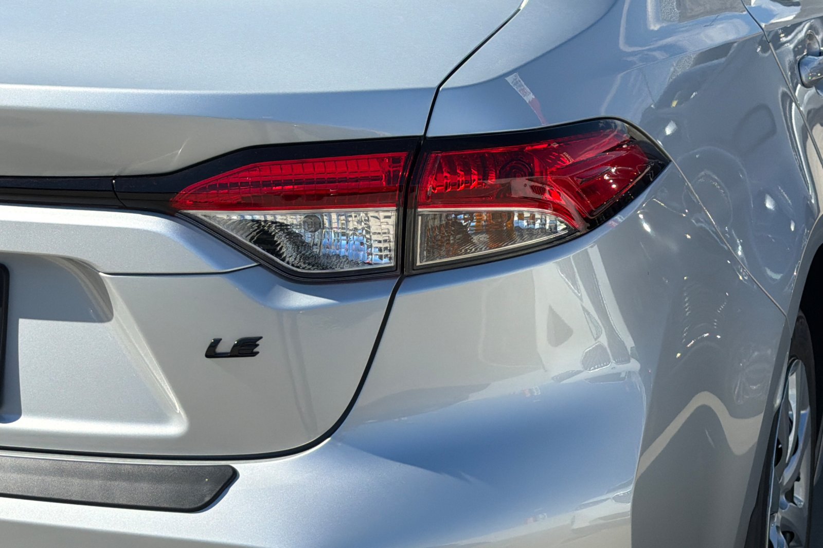 New 2026 Toyota Corolla LE FWD image 30