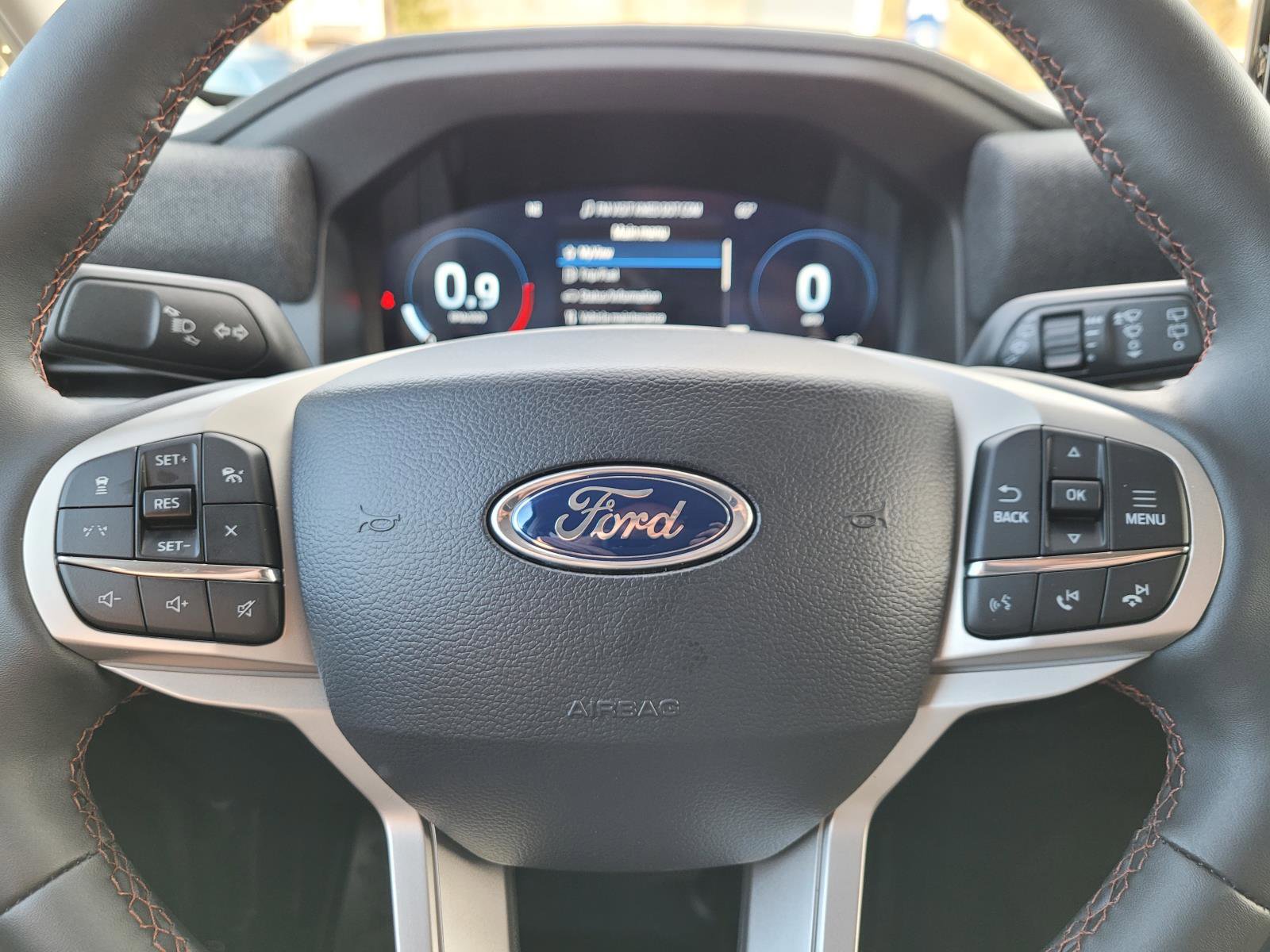 New 2026 Ford Explorer Active w/ Active Comfort Package image 16