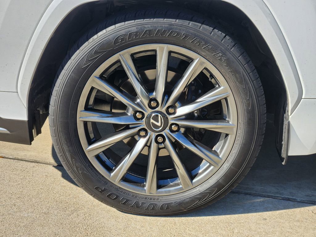 Used 2024 Lexus LX 600 F Sport image 10