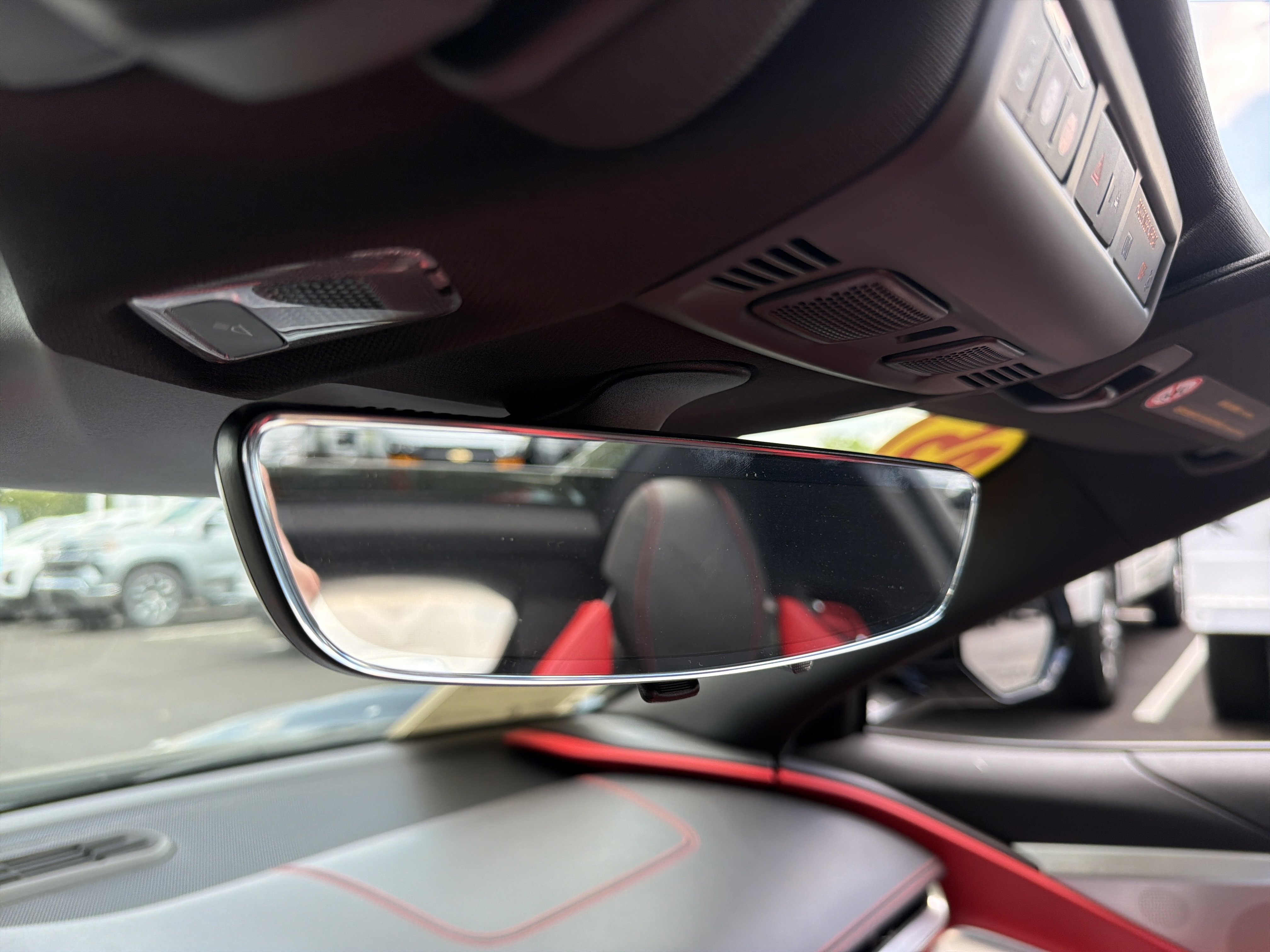 Used 2025 Chevrolet Corvette Z06 RWD image 27