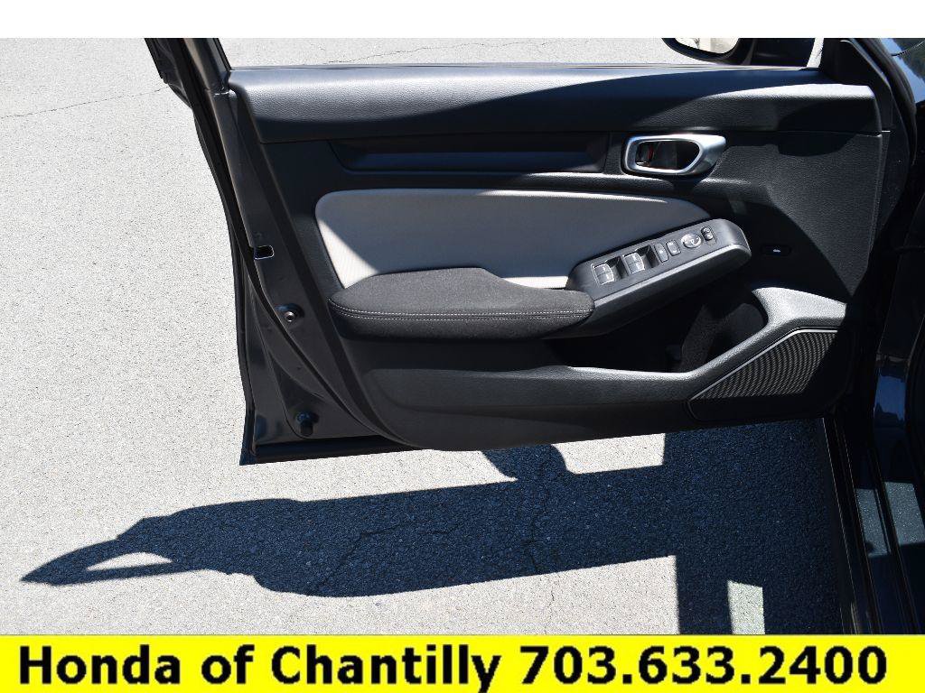 Used 2023 Honda Civic LX image 24