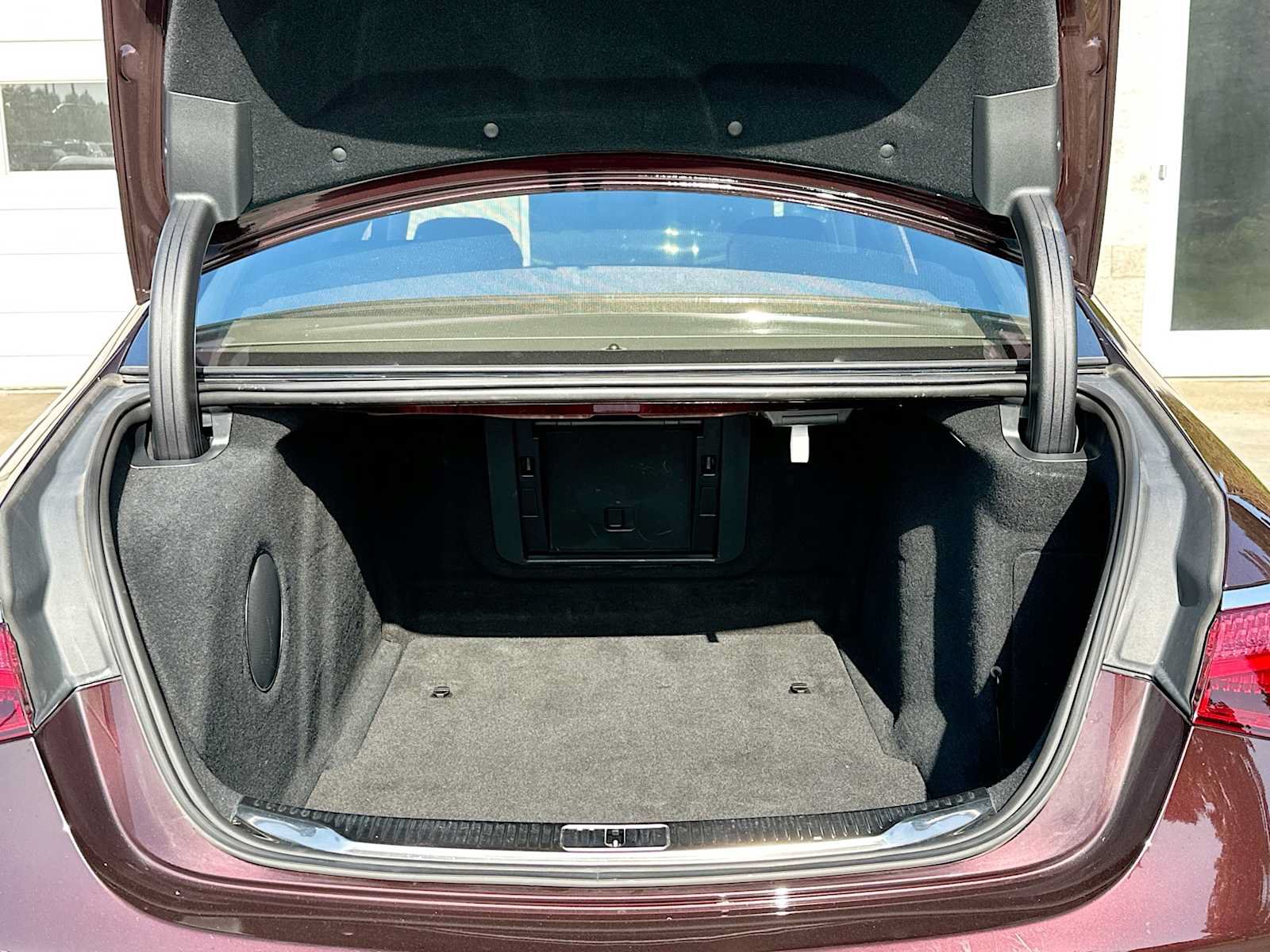 Certified 2022 Mercedes-Benz S 580 4MATIC Sedan w/ Rear Seat Package image 28