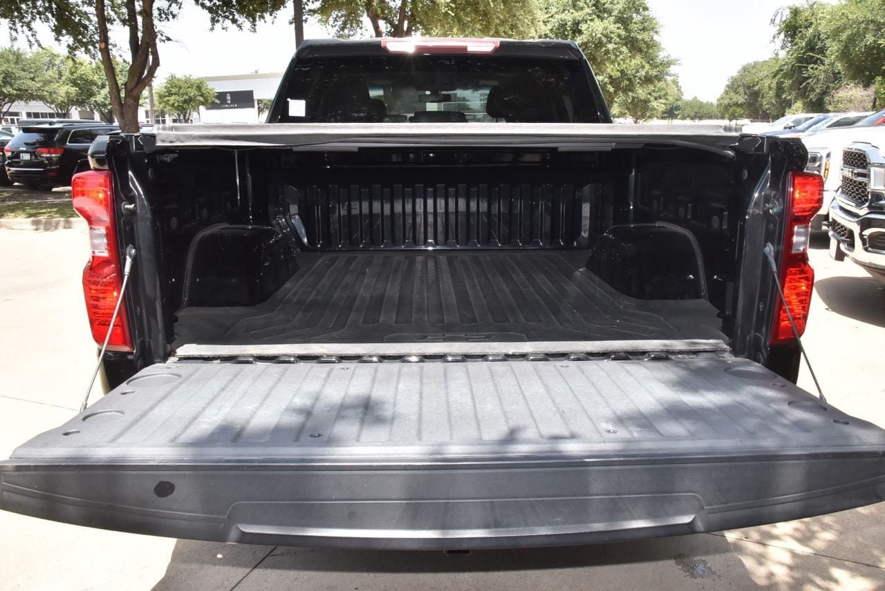 Used 2021 Chevrolet Silverado 1500 LT w/ LPO, Dark Essentials Package RWD image 36
