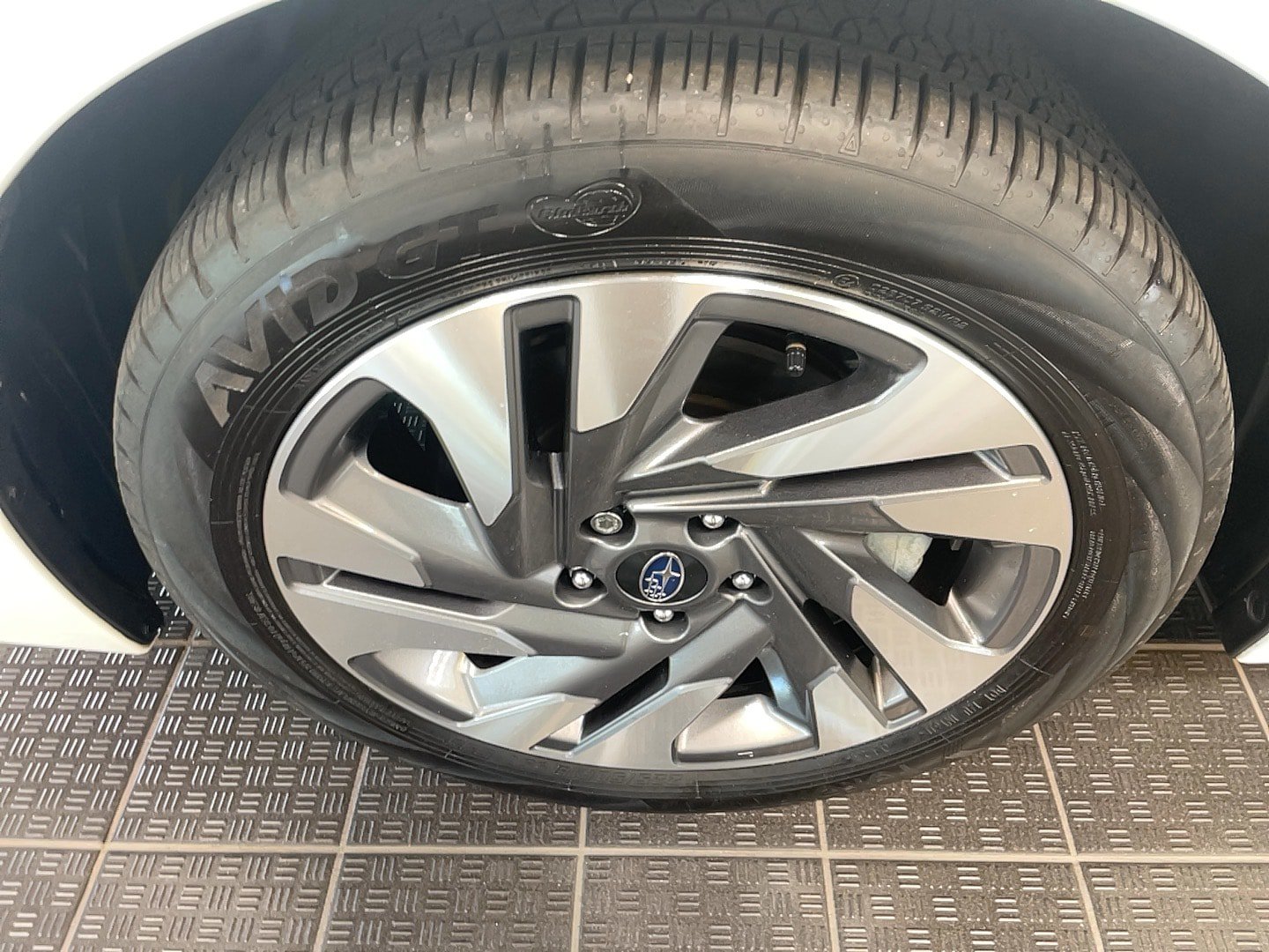 Used 2025 Subaru Legacy Touring XT AWD/4WD image 5