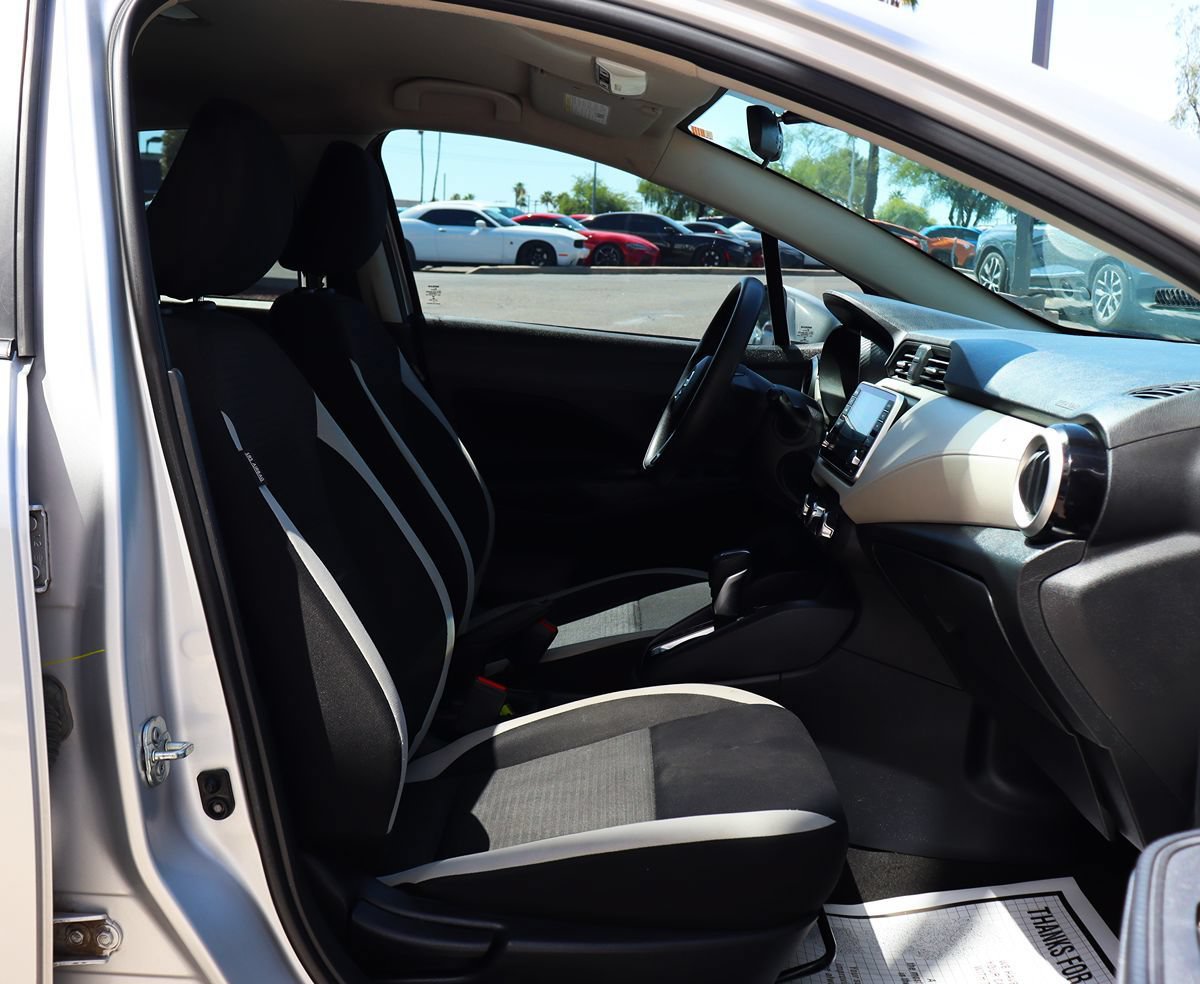 Used 2021 Nissan Versa SV FWD image 30