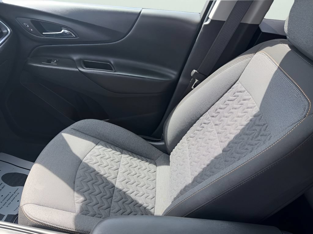 Used 2022 Chevrolet Equinox LT FWD image 27