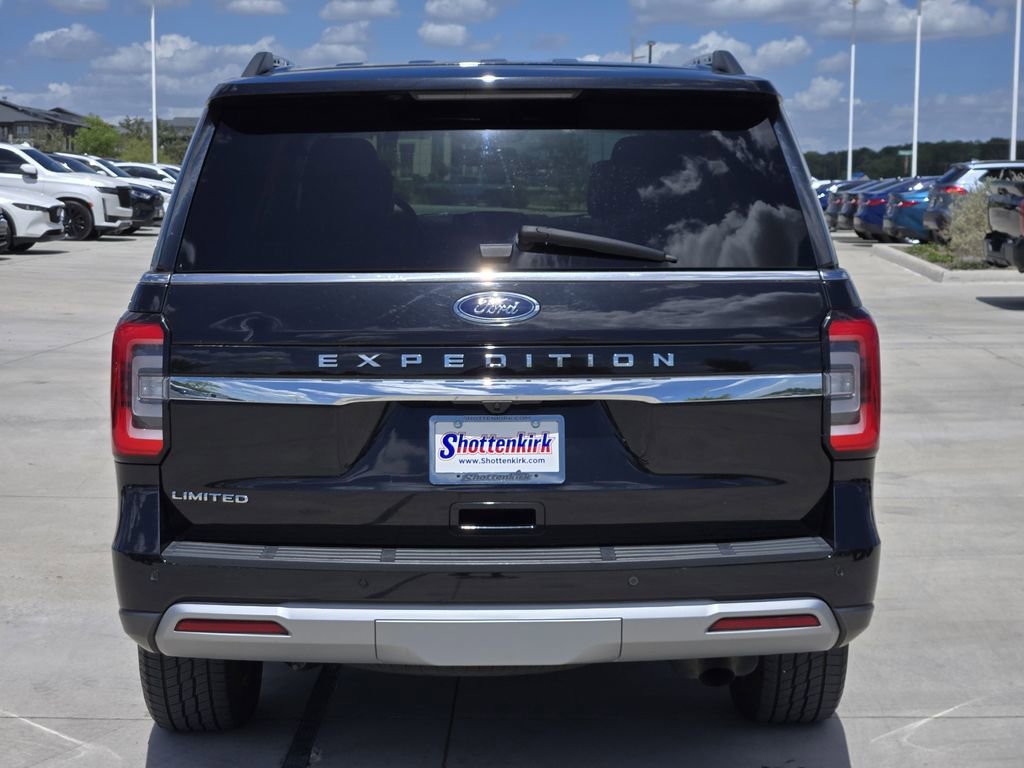 Used 2024 Ford Expedition Limited image 7