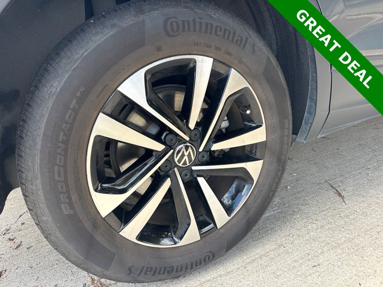 Used 2022 Volkswagen Tiguan S FWD image 24