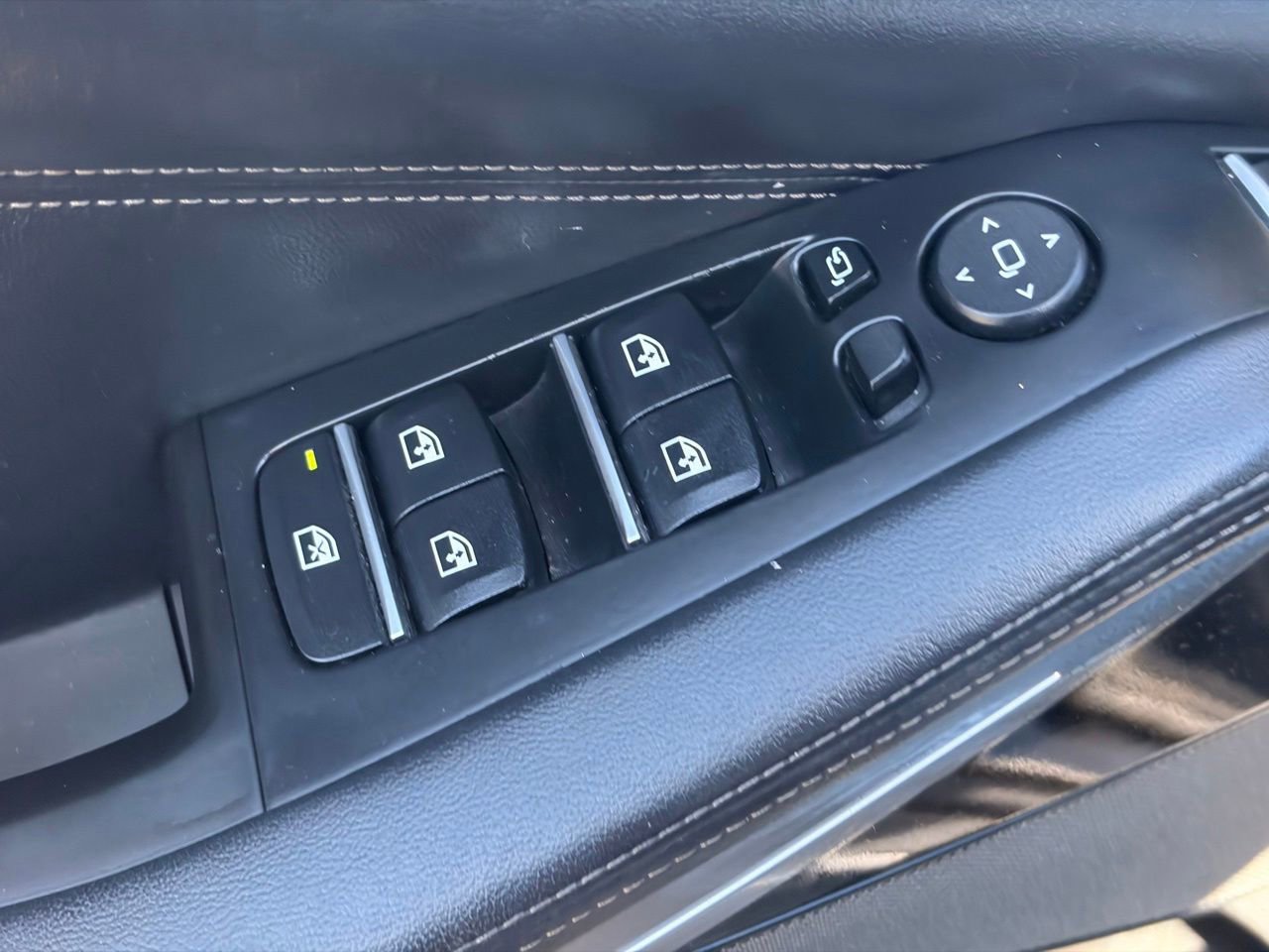 Used 2019 BMW X5 xDrive40i w/ Premium Package AWD/4WD image 21