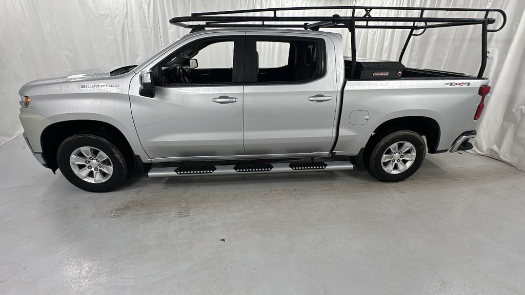 Used 2021 Chevrolet Silverado 1500 LT w/ Bed Protection Package image 6