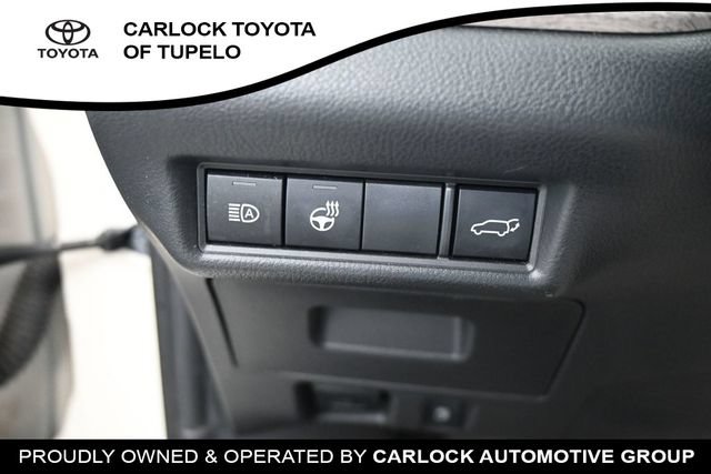 Used 2024 Toyota Grand Highlander AWD image 24