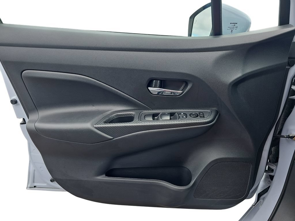 Used 2025 Nissan Versa SV w/ Trunk Package FWD image 25