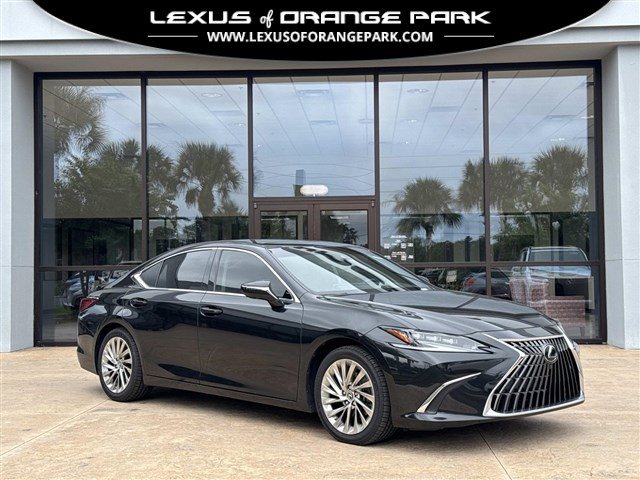 Certified 2022 Lexus ES 350 Ultra Luxury w/ Accessory Package 2 FWD image 1
