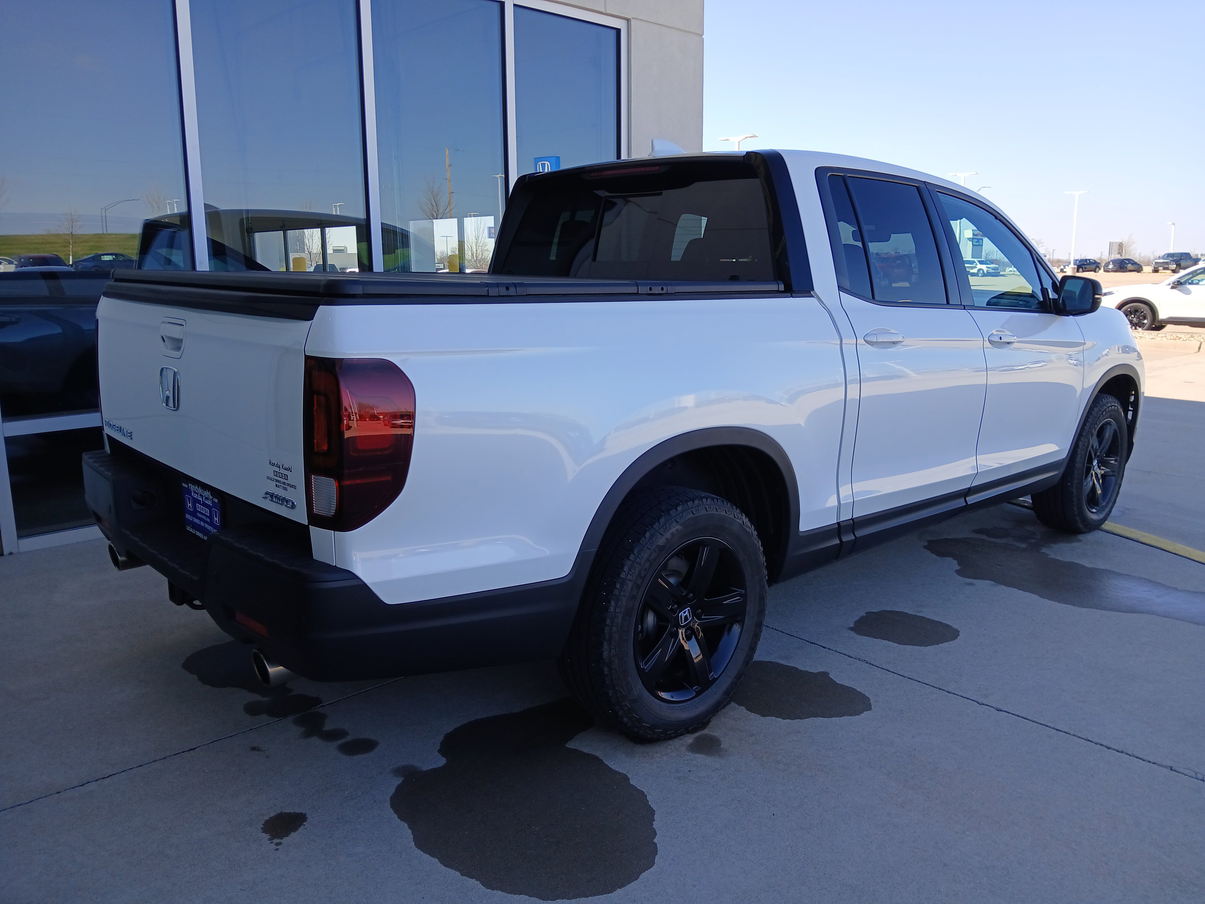 Used 2021 Honda Ridgeline Black Edition image 6
