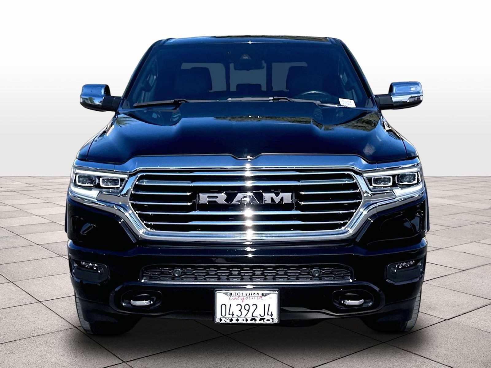 Used 2024 RAM 1500 Limited AWD/4WD image 3