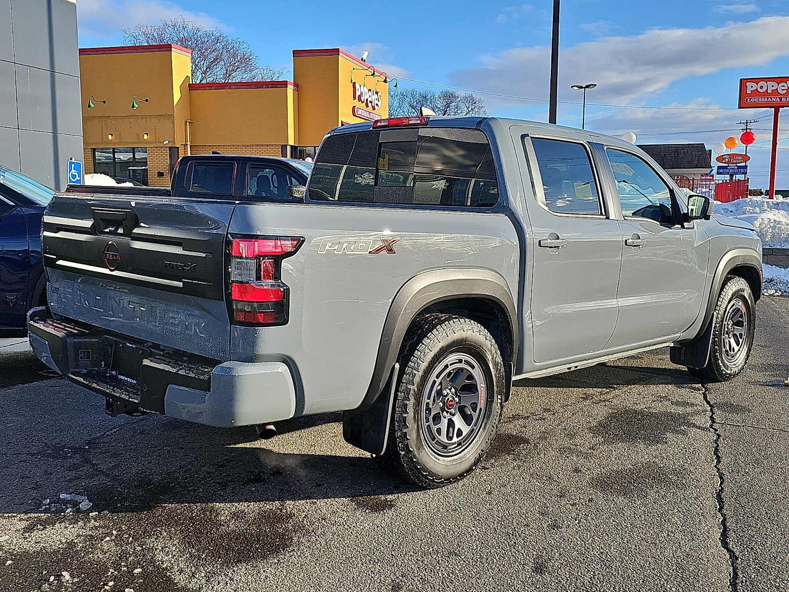 Certified 2025 Nissan Frontier Pro-X w/ Pro Convenience Package image 6