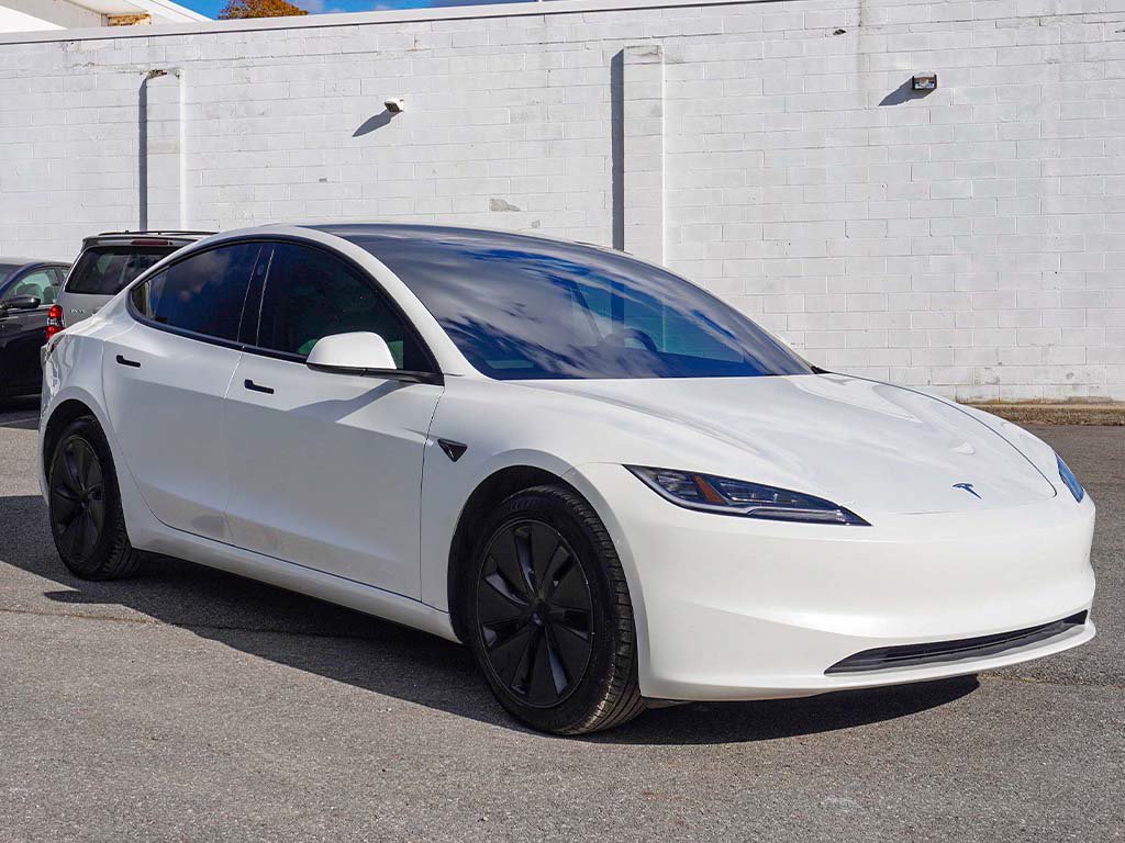 Used 2025 Tesla Model 3 Long Range RWD image 48