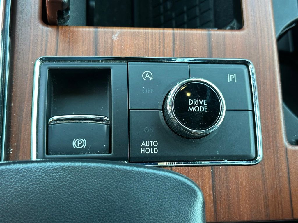 Used 2024 Lincoln Navigator L 4WD image 31