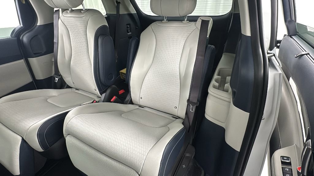 New 2026 Kia Carnival SX Prestige image 12