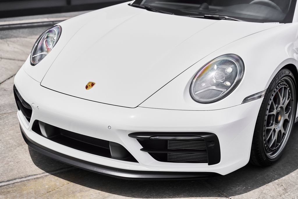Used 2024 Porsche 911 Carrera 4 GTS AWD/4WD image 6