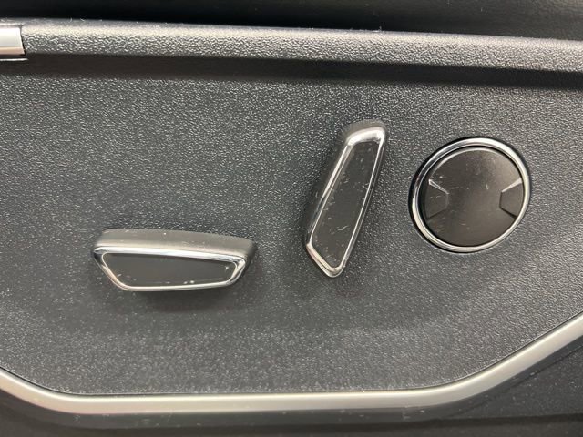 Used 2023 Ford F150 Raptor w/ Blue Interior Package image 19