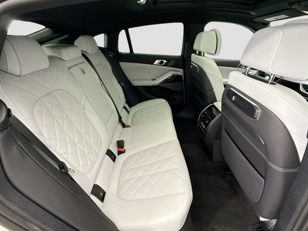 New 2027 BMW X6 xDrive40i AWD/4WD image 21