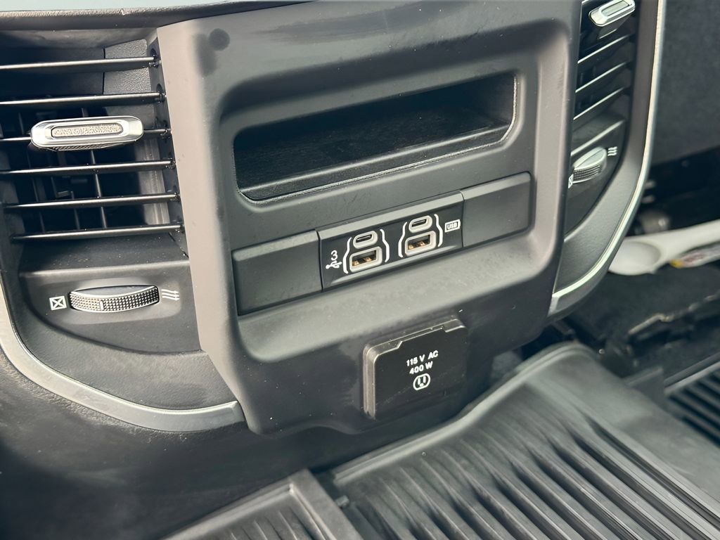 Used 2020 RAM 2500 Laramie AWD/4WD image 17
