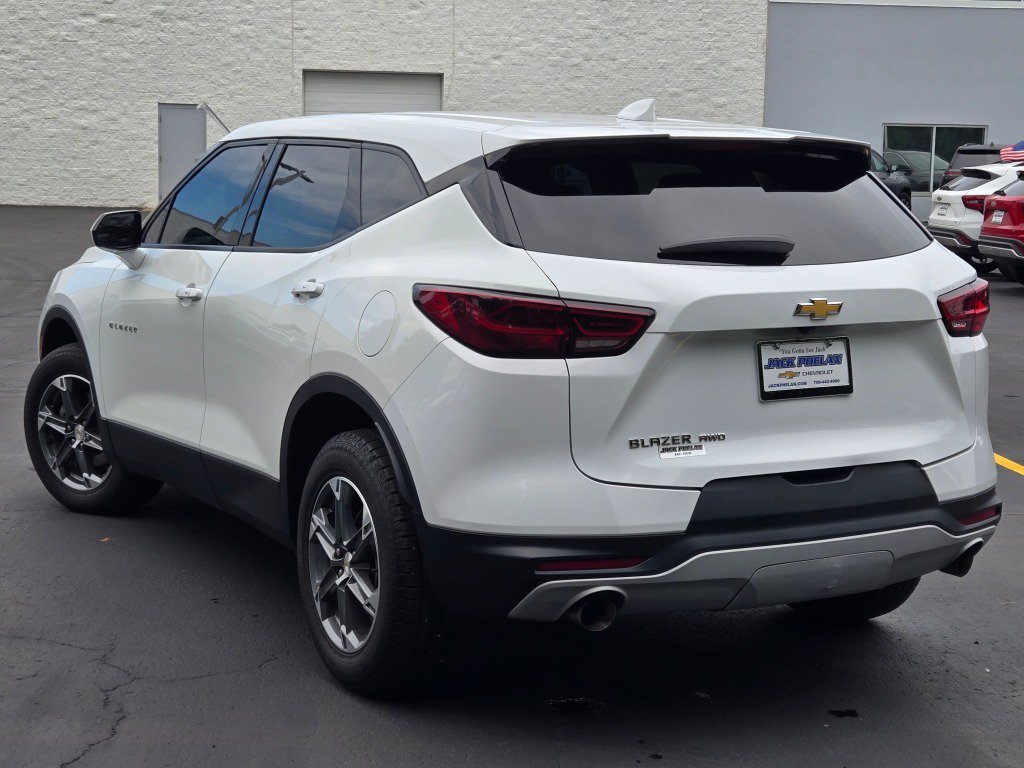 Certified 2023 Chevrolet Blazer LT AWD/4WD image 14