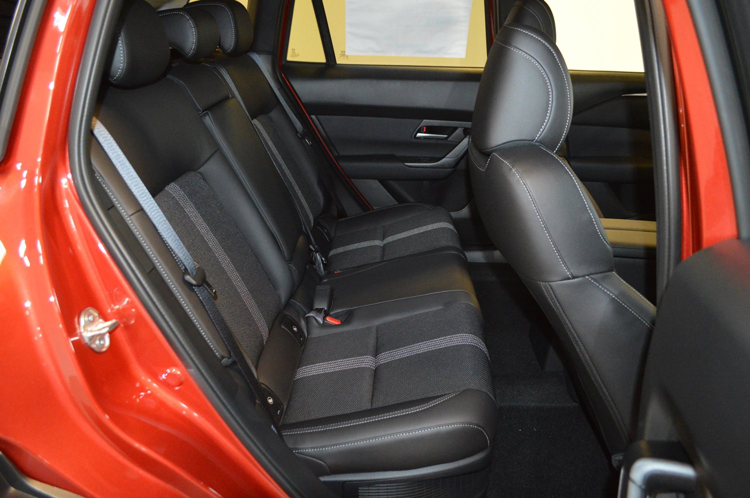 New 2026 MAZDA CX-50 2.5 Hybrid w/ Cargo Package image 12