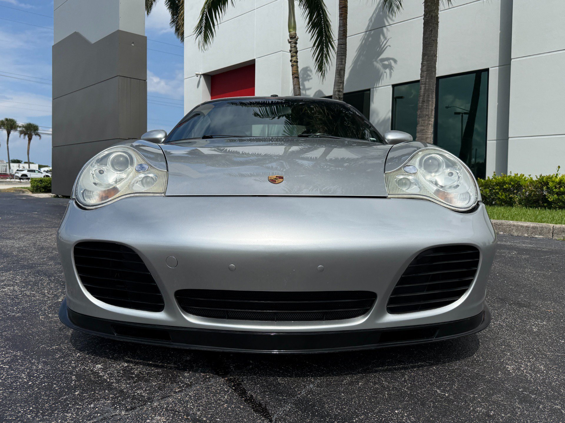 Used 2002 Porsche 911 Carrera 4S AWD/4WD image 9