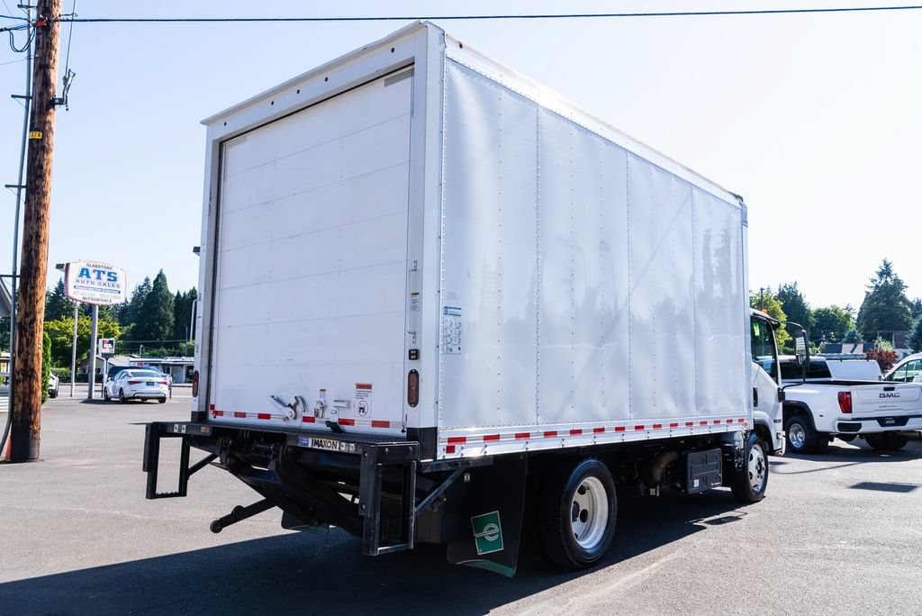 Used 2023 Isuzu NPR RWD image 7