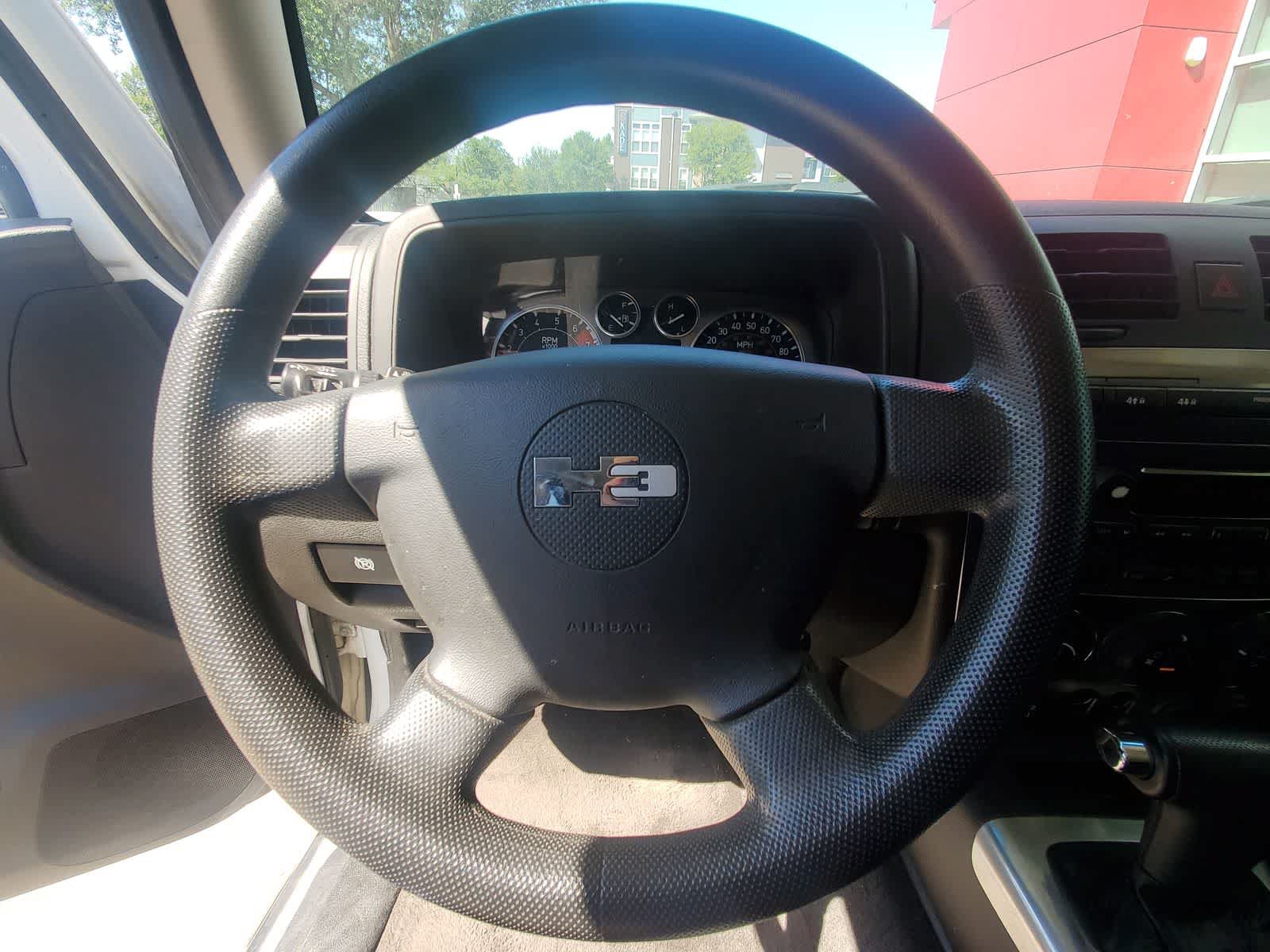 Used 2007 HUMMER H3 AWD/4WD image 14