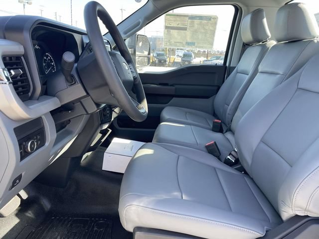 New 2026 Ford F350 XL w/ XL Chrome Package AWD/4WD image 14