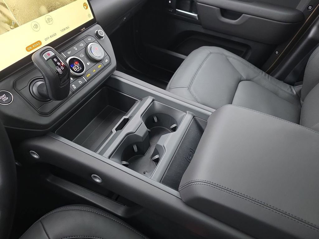 New 2026 Land Rover Defender 110 S image 26
