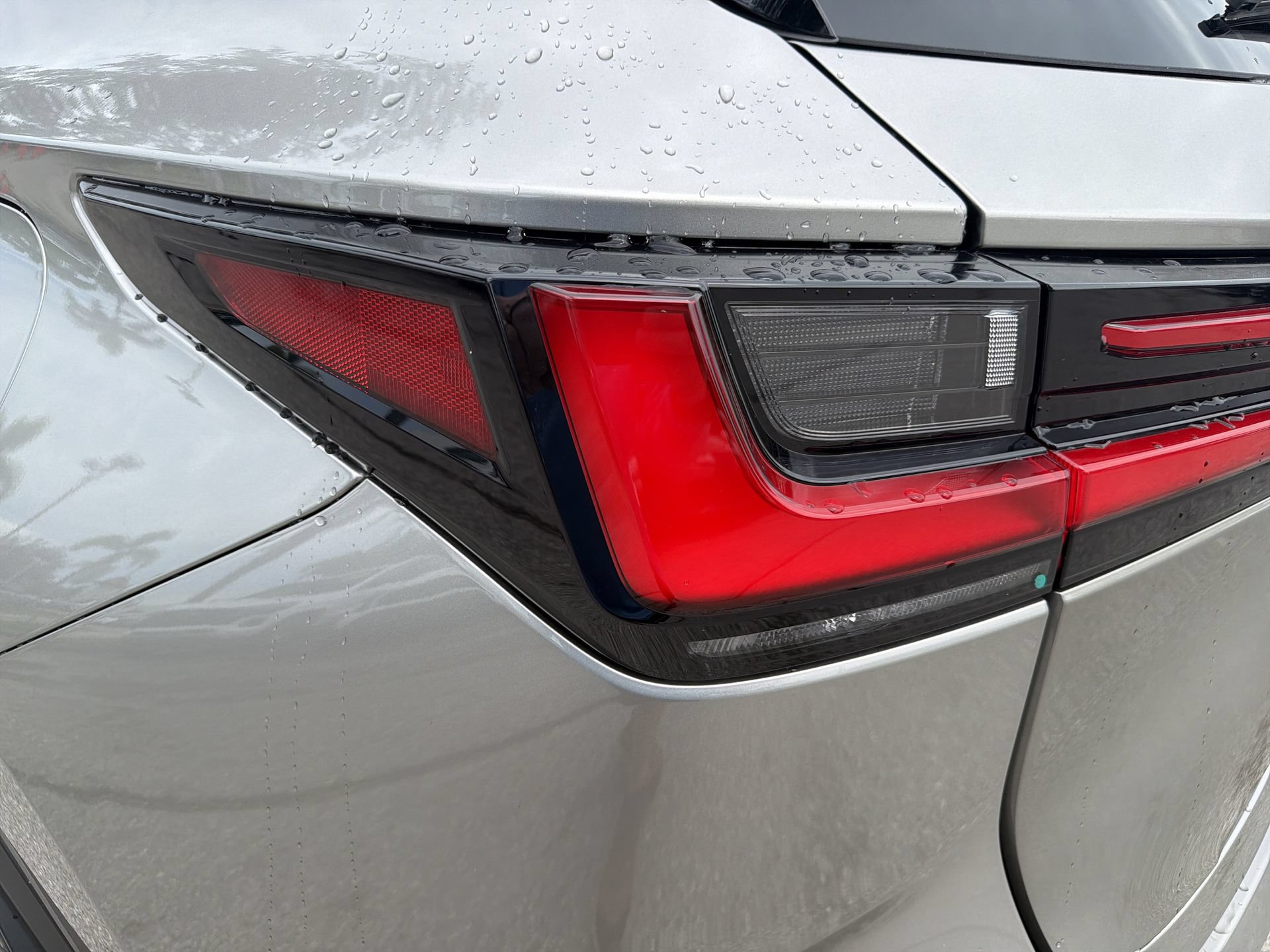 Used 2025 Lexus NX 350h AWD w/ Cold Area Package image 11