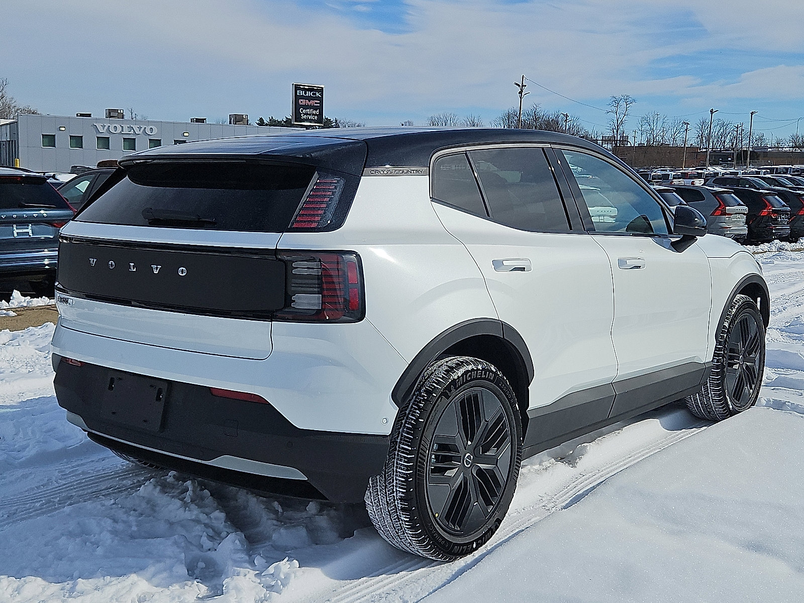 New 2026 Volvo EX30 Cross Country Ultra w/ Protection Package Premier AWD/4WD image 6
