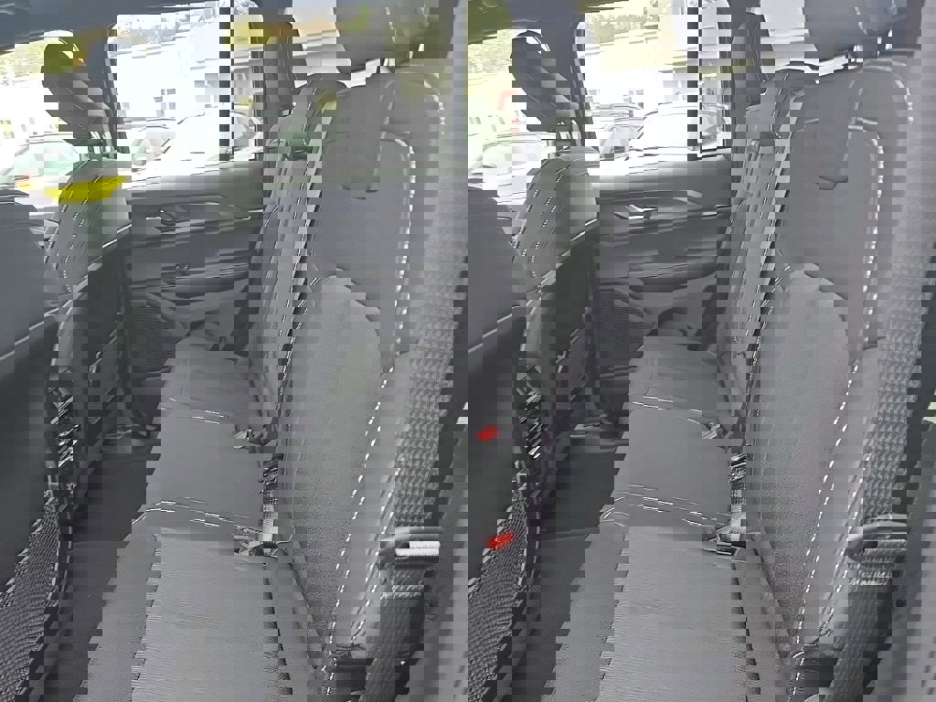 New 2025 Jeep Grand Cherokee Laredo X image 16