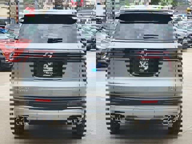 New 2026 Chevrolet Traverse LT w/ Sun and Wheel Package image 5