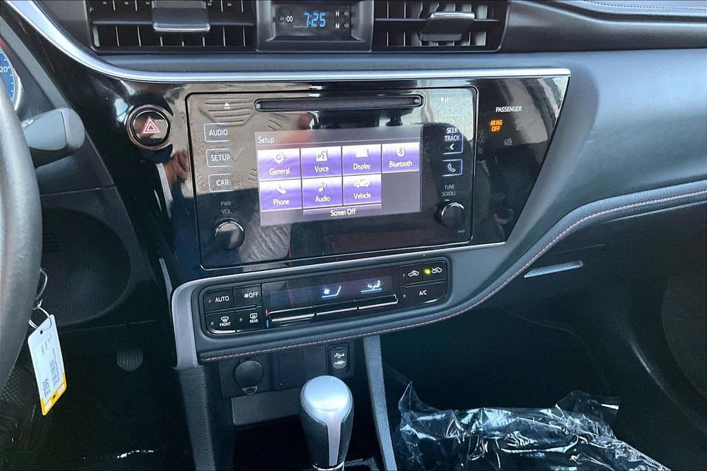 Used 2017 Toyota Corolla SE w/ Protection Package FWD image 15