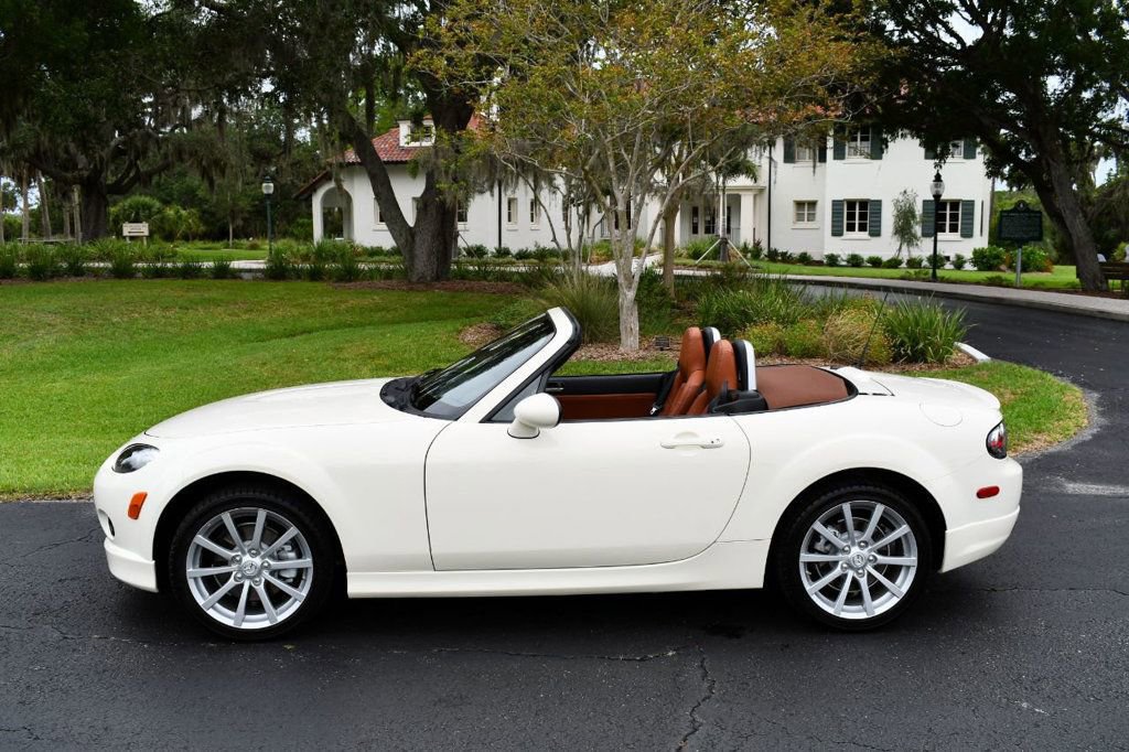 Used 2007 MAZDA MX-5 Miata Grand Touring w/ Premium Pkg image 22