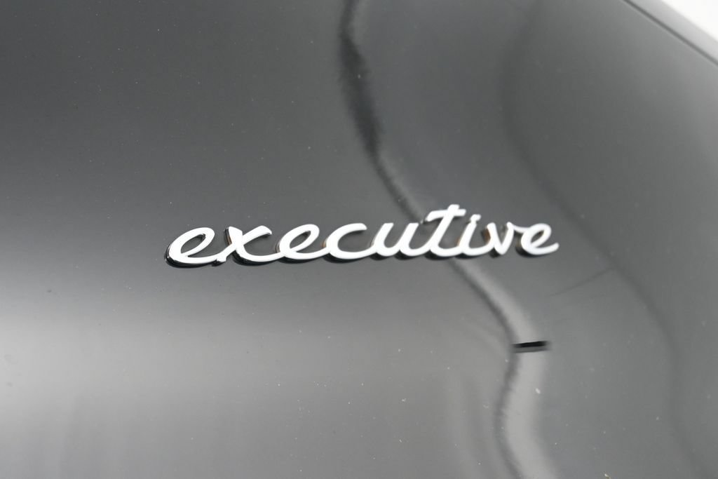 Certified 2023 Porsche Panamera 4S Executive AWD/4WD image 22