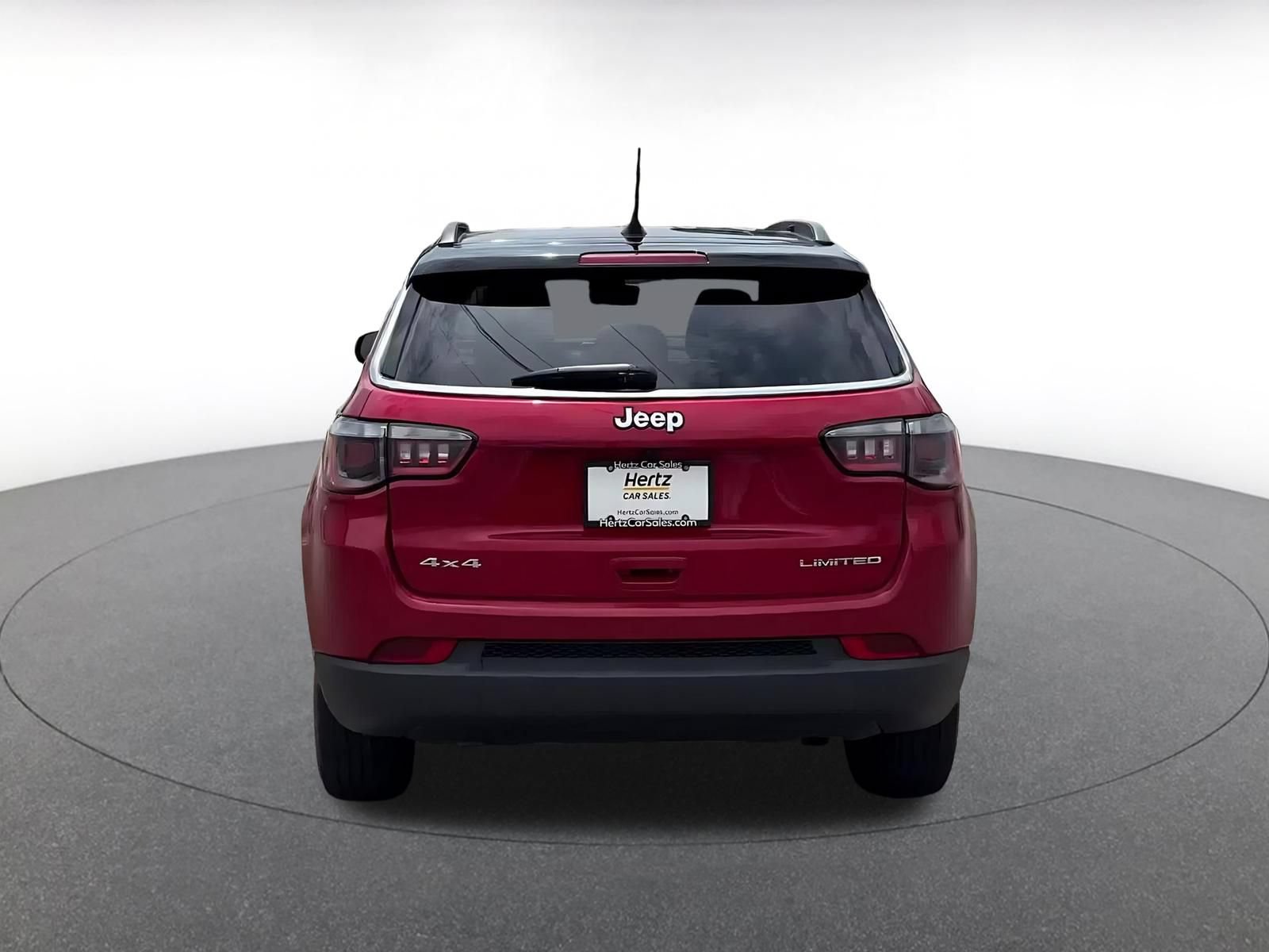 Used 2025 Jeep Compass Limited AWD/4WD image 13