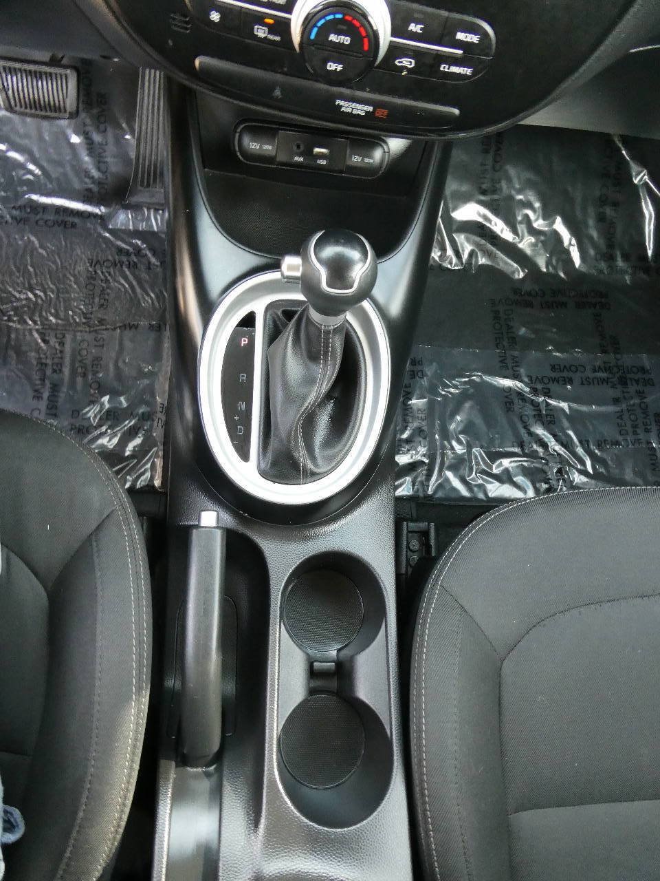 Used 2019 Kia Soul + FWD image 21