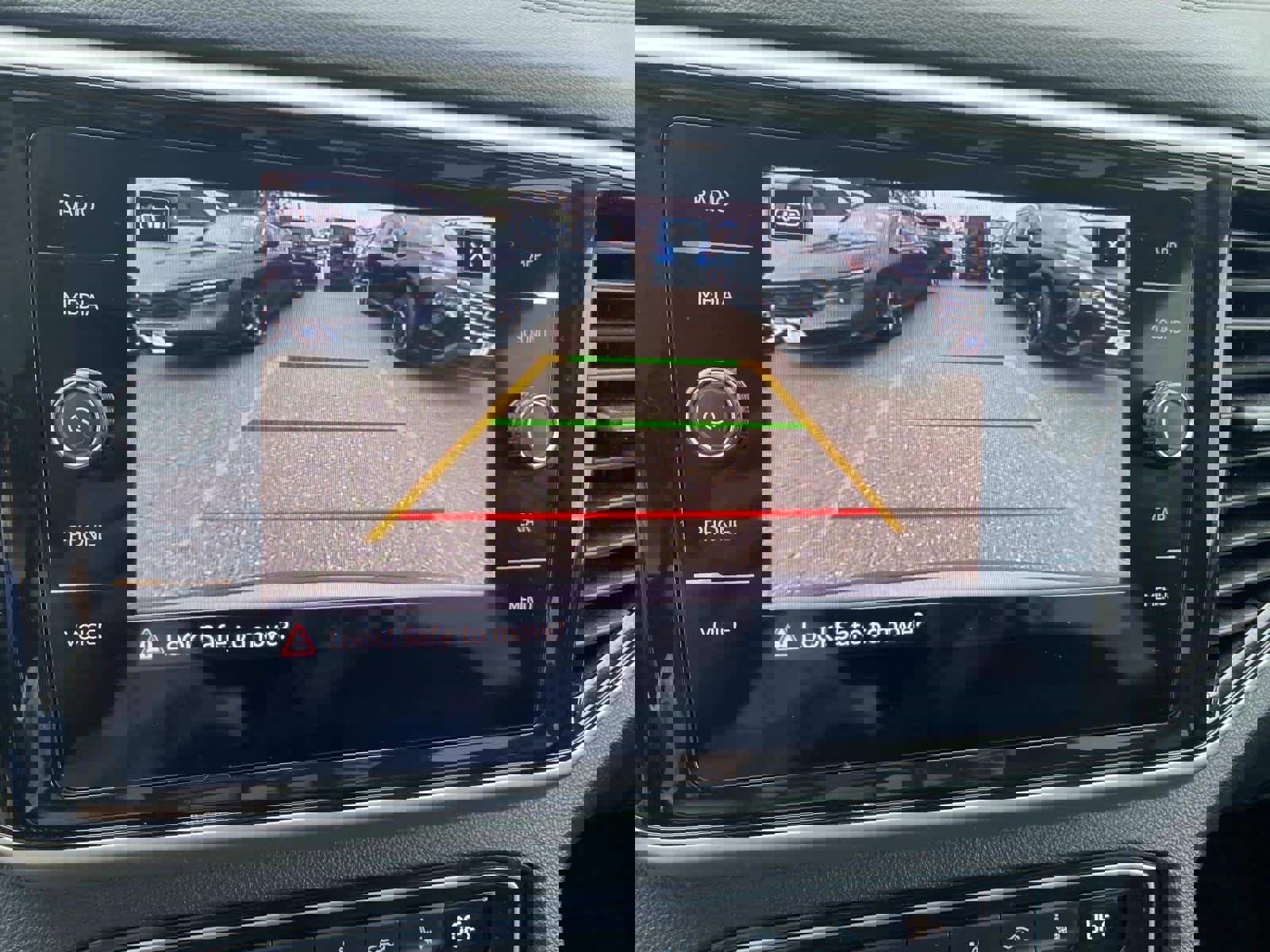 Used 2022 Volkswagen Atlas SE image 14