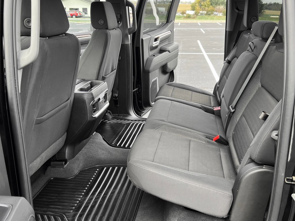 Used 2025 GMC Sierra 1500 Elevation w/ Max Trailering Package image 17