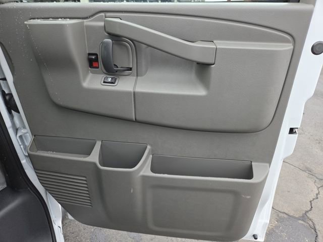 New 2026 GMC Savana 2500 w/ Driver Convenience Package image 20