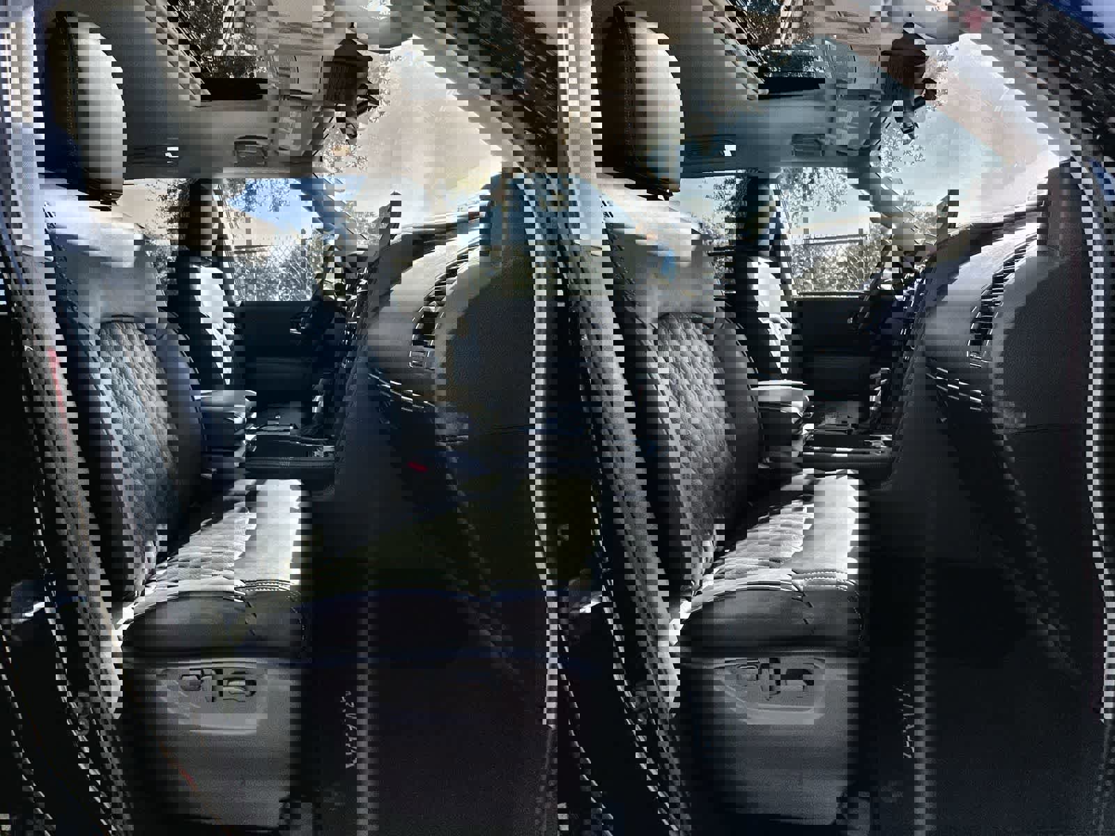 Used 2024 Nissan Armada Platinum w/ Cargo Package image 14